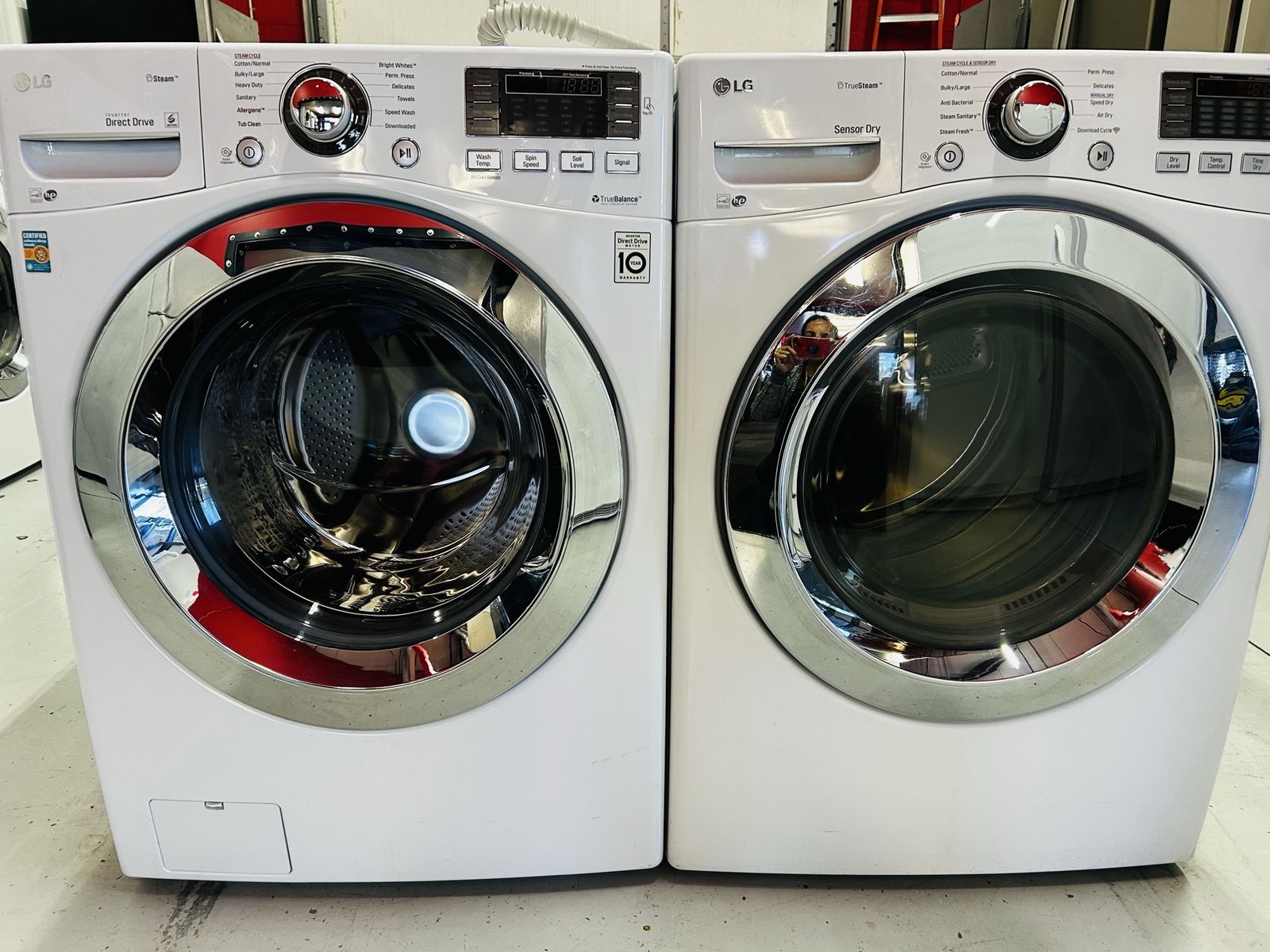 Lg Steam Electric Front Load Set/Stackable