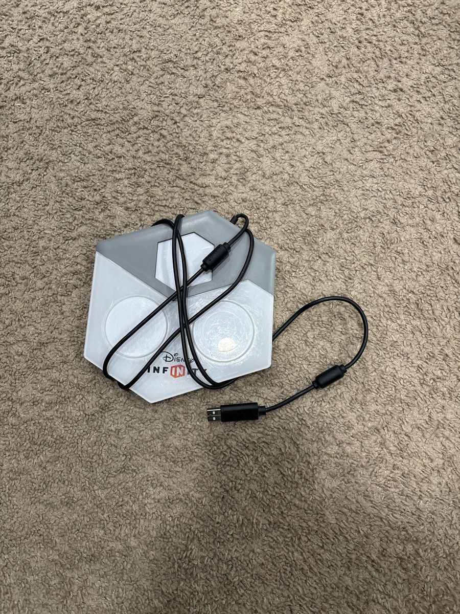 Disney Infinity Base Portal Pad with USB Cable