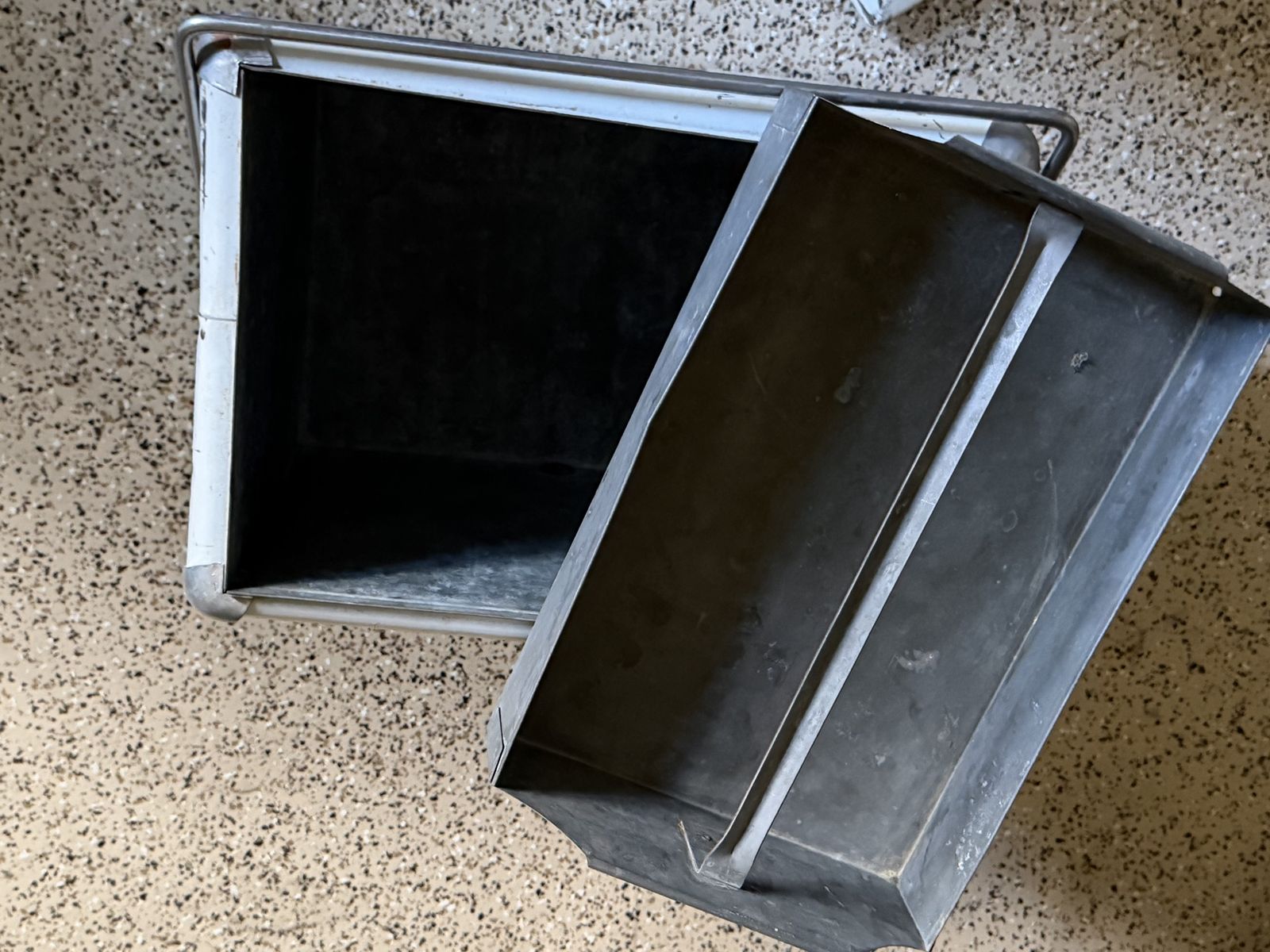 Main image 5
