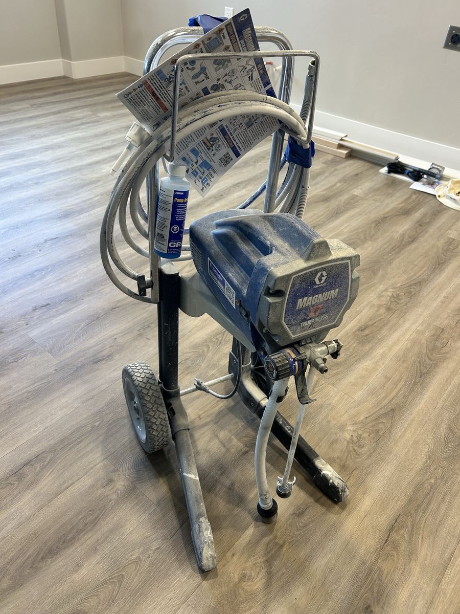 Graco Magnum X7 TrueAirless Paint Sprayer with Cart - Used, Good Condition