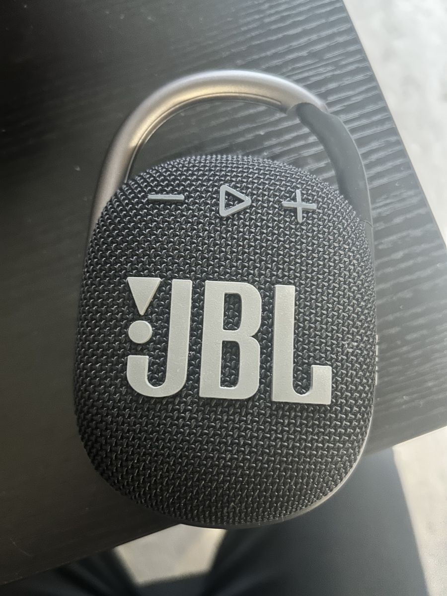 JBL bluetooth speaker with handle