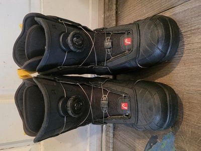 Head Youth Snowboard Boots Size 3