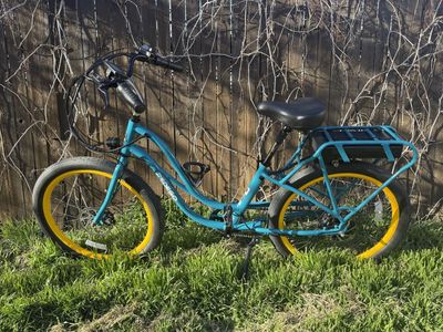 Pedego Interceptor Cruising/City eBike w/ Throttle