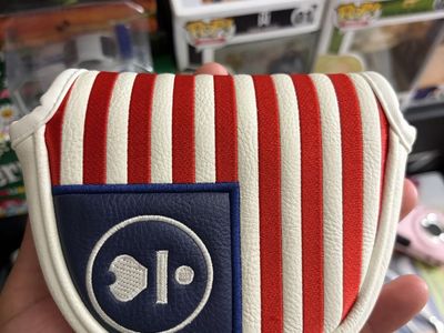 L.a.b Mezz 1 USA putter cover (Center Shafted)