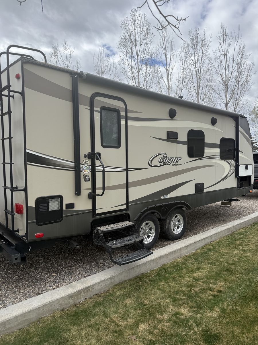 2016 Keystone Cougar 21 RSBWE