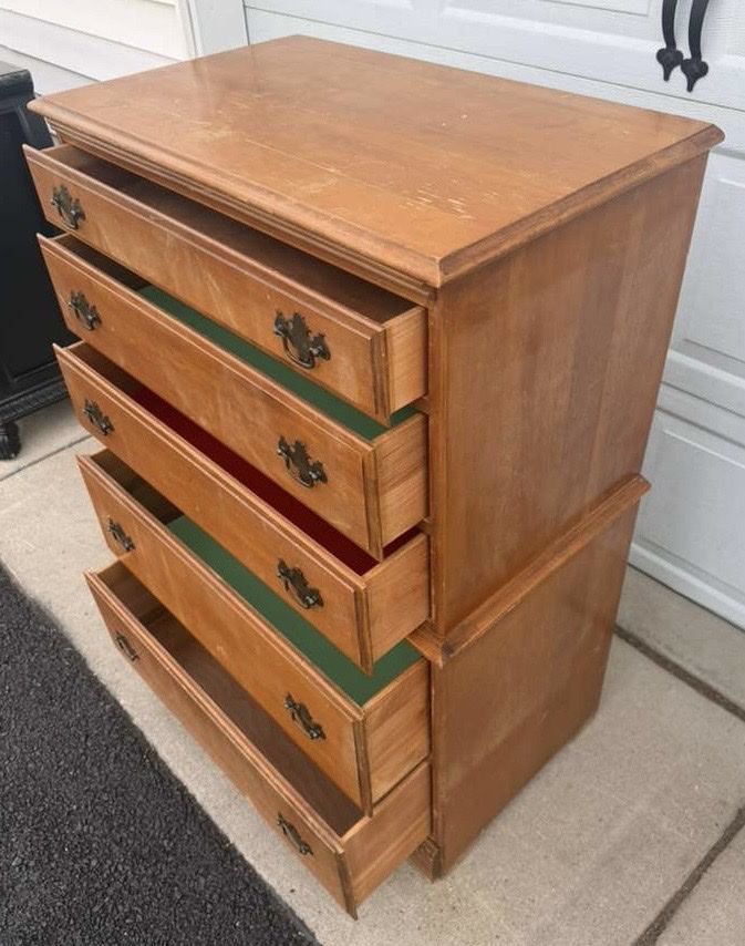 Main image 3