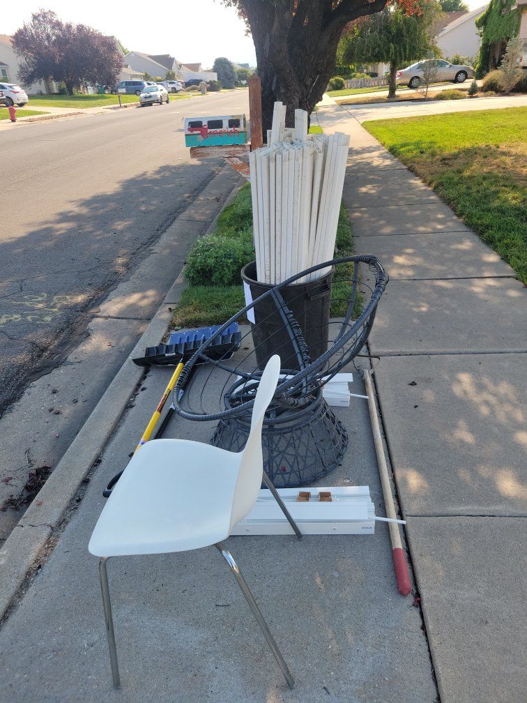 lots of free stuff