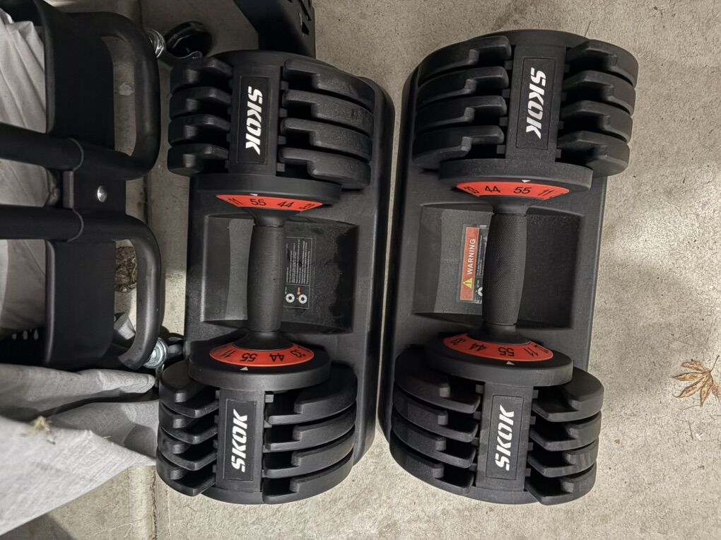 Adjustable Dumbells