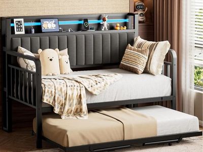 New Day Bed with Trundle and LED light - Twin