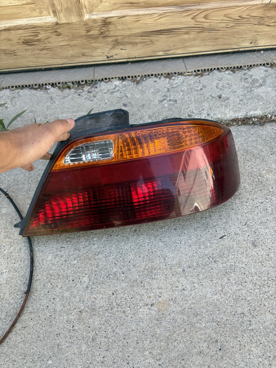 Random 99-03 Acura tl parts