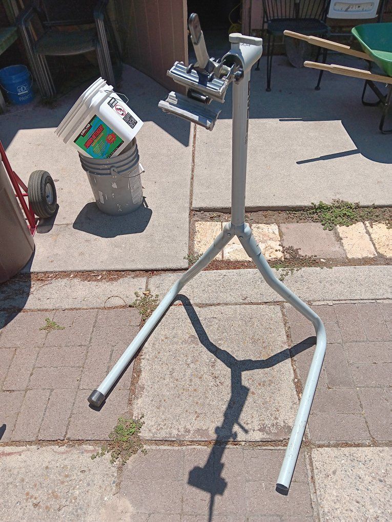 Park Tool  Bicycle Repair Stand -  Folding, Home Mechanic Workstation