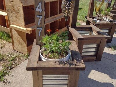 Lighted address planter box
