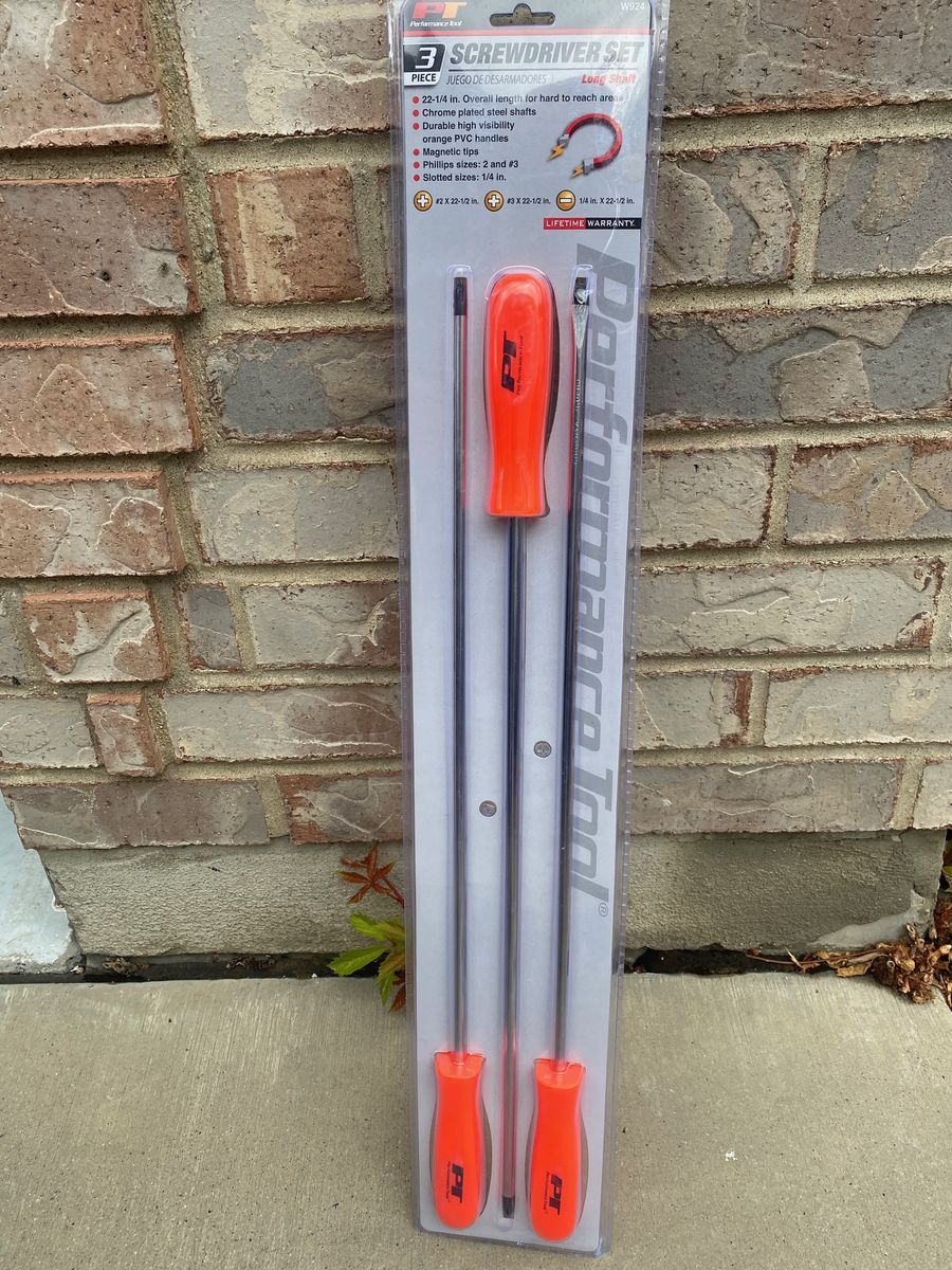 22-1/4" long screw driver set screwdriver