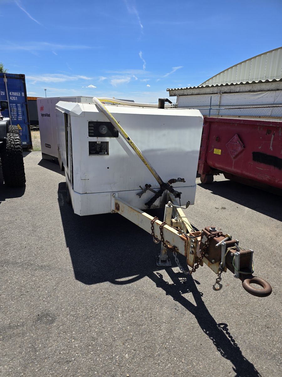 Tow-behind diesel air compressor, ~400 CFM