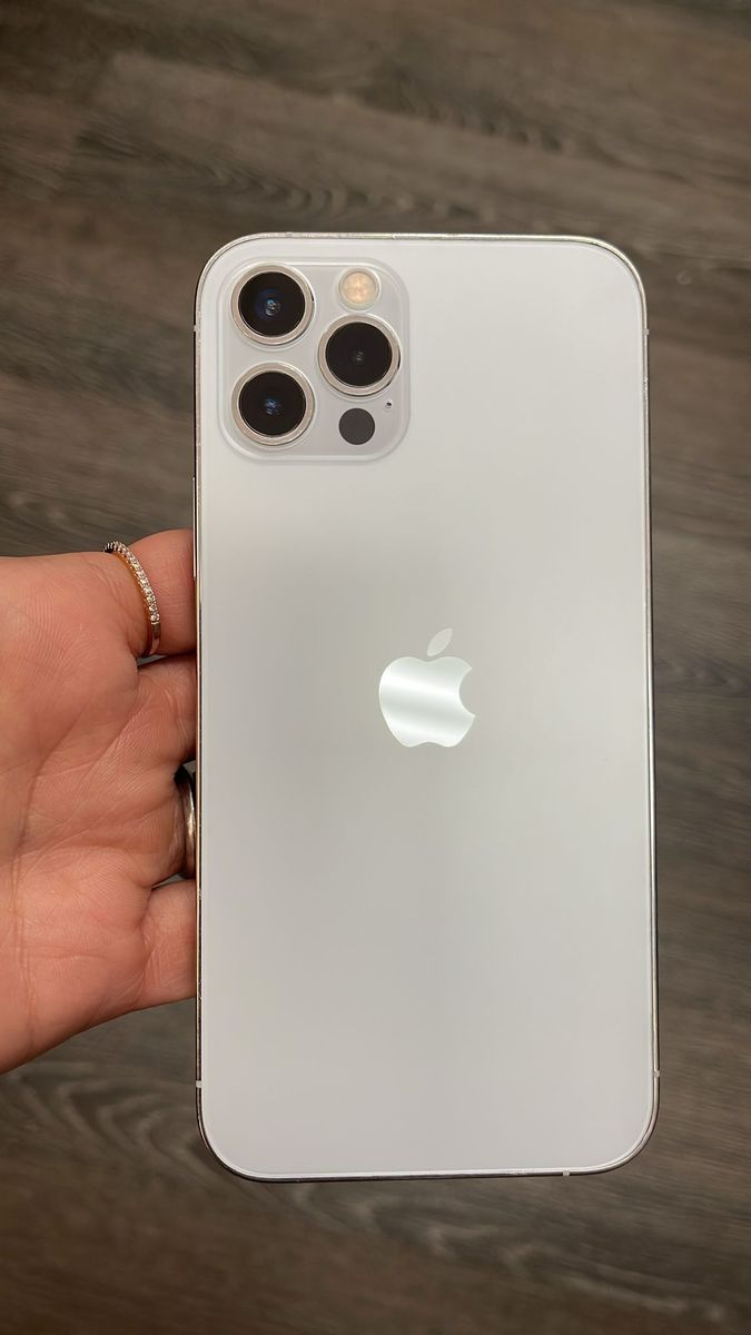 Iphone 12 PRO -128GB - Unlocked