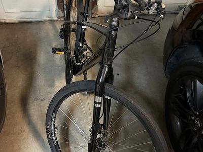 Trek Verve 1 Hybrid Bike - Black - Excellent Condition