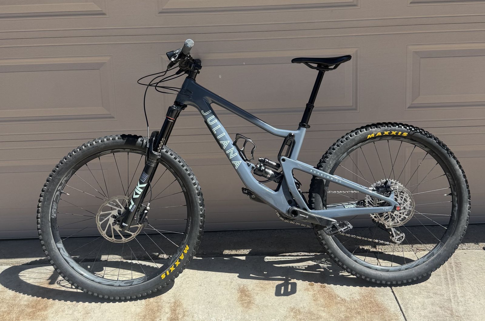 Juliana Roubion CC X01 / Santa Cruz Bronson Size Small