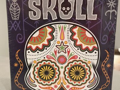 SKULL Card Game NEW SEALED
