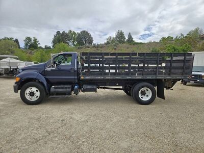 2011 Ford F-750 Super Duty