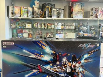 Brand new Gundam Model Kit: PG 1/60 - Strike Freedom Gundam