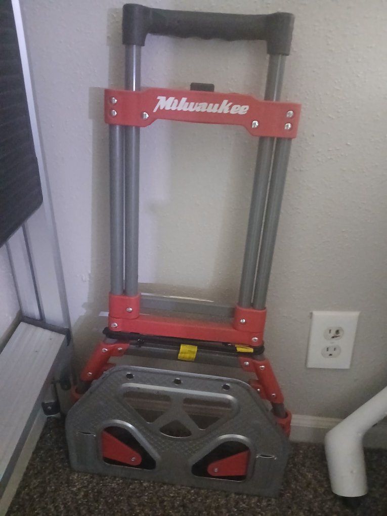 Milwaukee Heavy Duty Folding Hand Truck Dolly & Drill Master Heat Gun Combo Tool Set