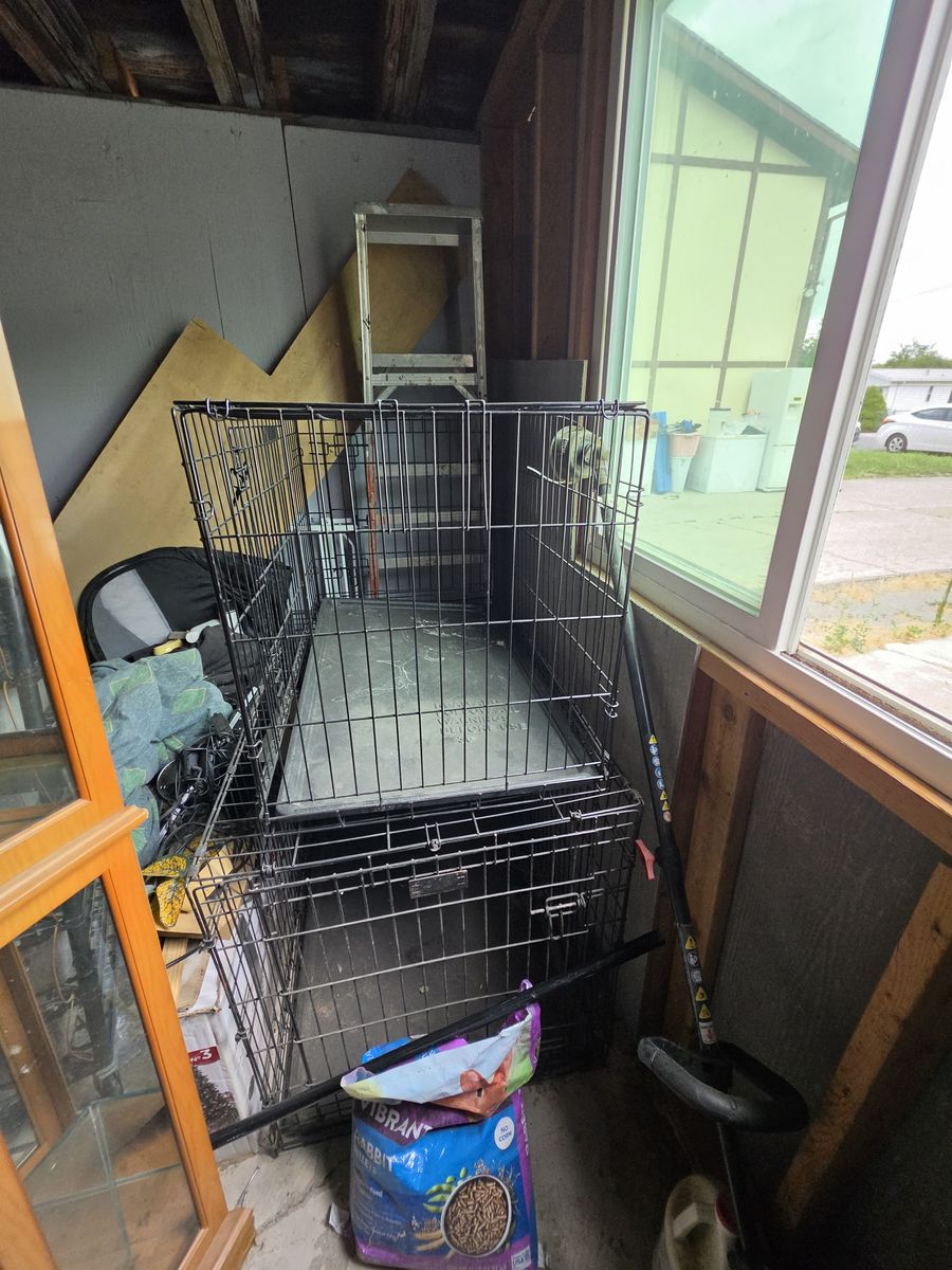 Dog crates