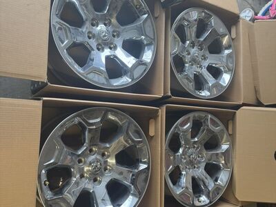 20x9 6 Lug 2026 Ram 1500 Big Horn New take off