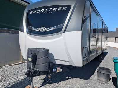 Venture RV SportTrek Touring Edition STT343VIB Travel Trailer - 3 Slides