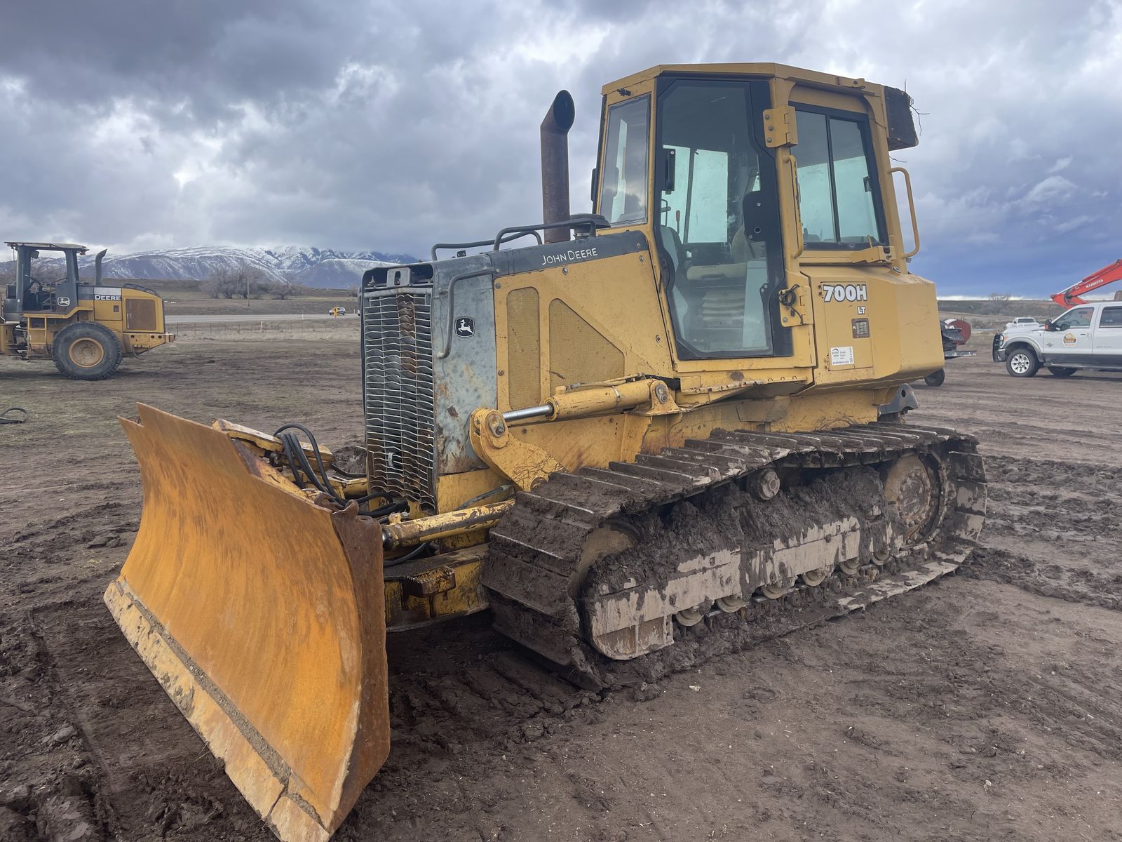 John Deere 700 H Dozer