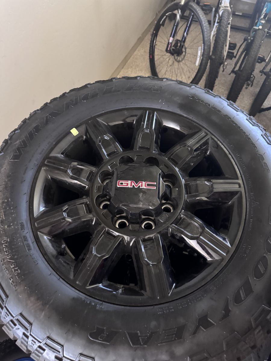 2026 GMC AT4 wheels & tires. 