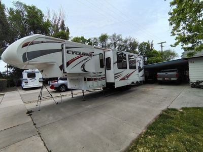 2012 Heartland Cyclone 300C