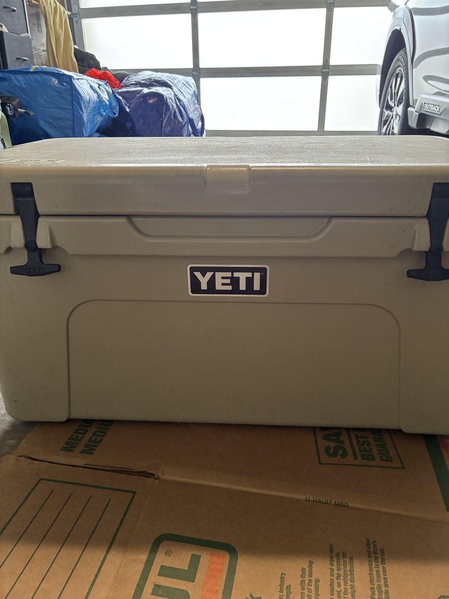 Yeti Tundra 65 Cooler