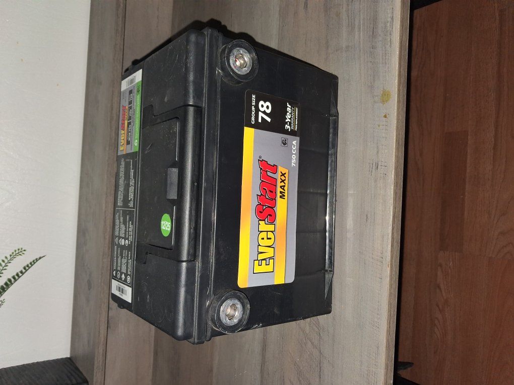 06 GMC Envoy/Chevy Trailblazer Battery