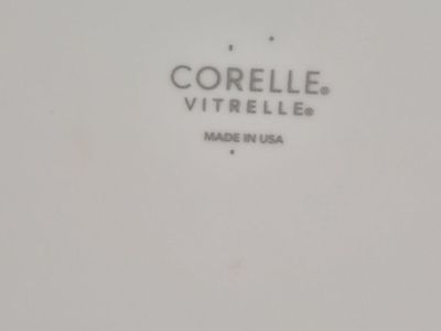 Corelle 8 place dishes - amost new