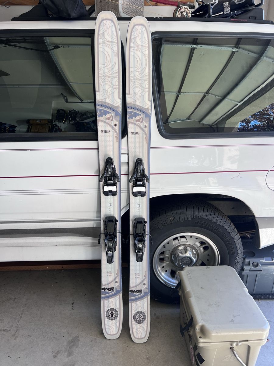 Cardiff Powgoda 172cm