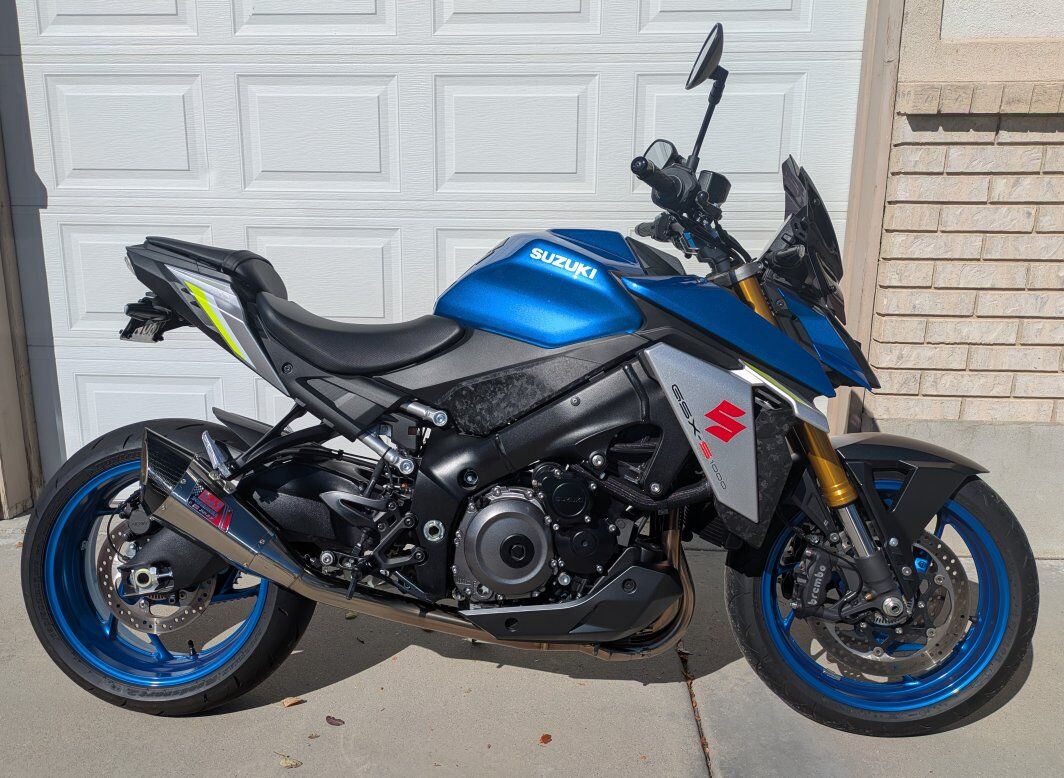 2022 Suzuki GSX-S1000