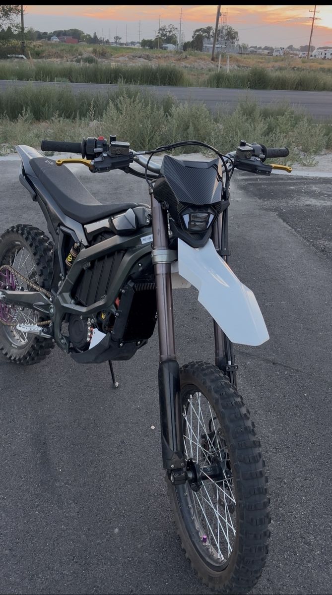 2024 Surron Ultra Bee