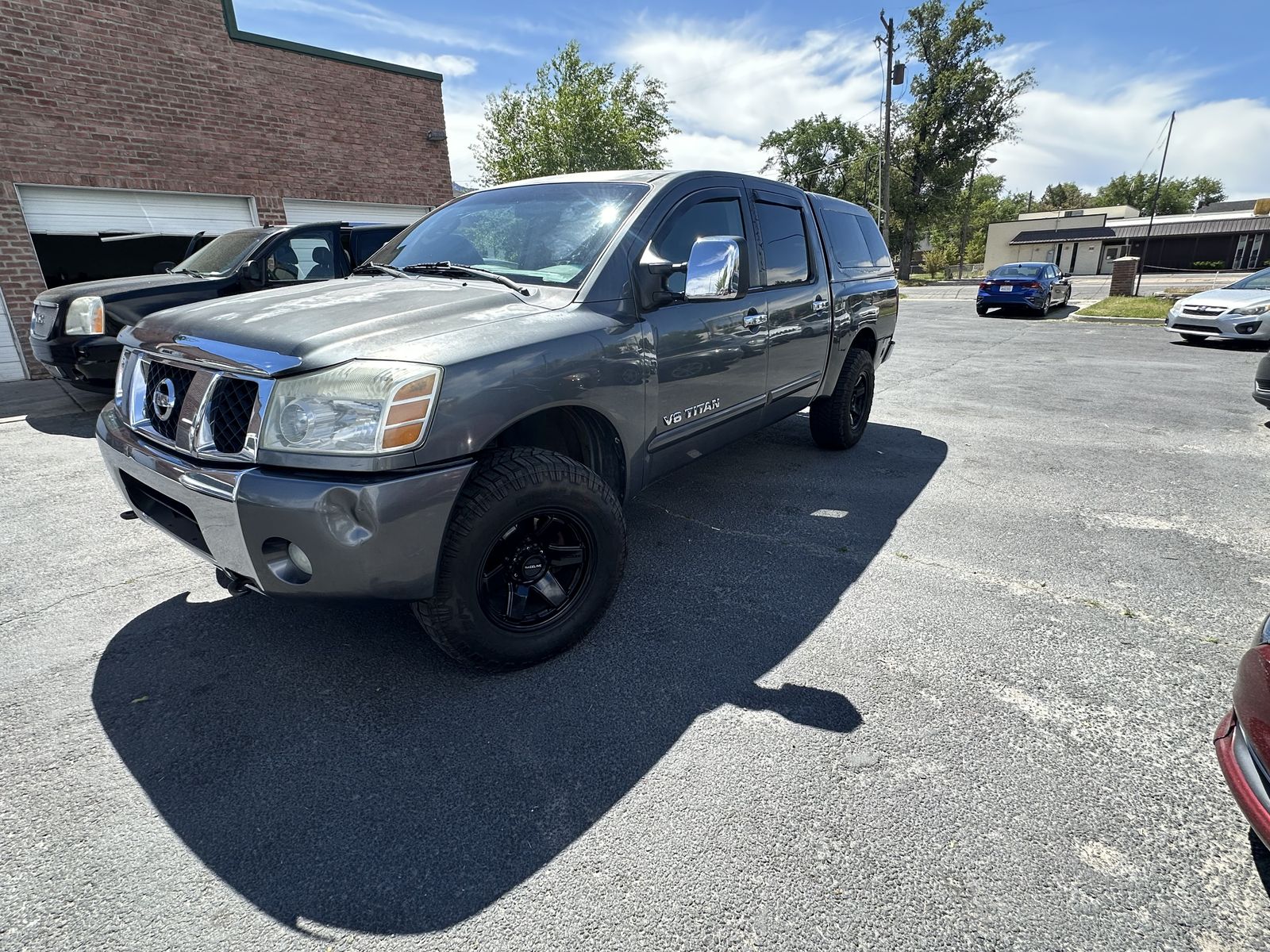 2005 Nissan Titan LE