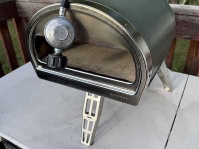 Gozney Roccbox Pizza Oven