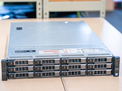 Dell Poweredge R730XD | 28 CPU Cores, 128GB RAM, 10G Networking