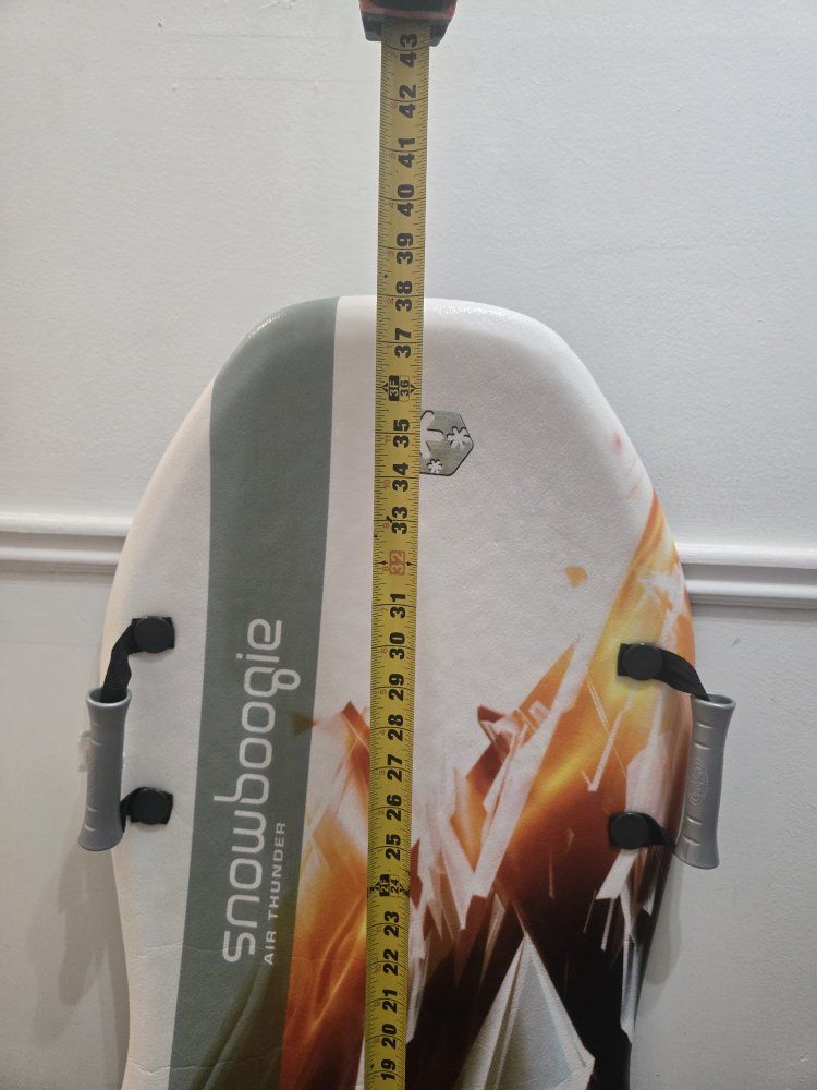 Main image 10