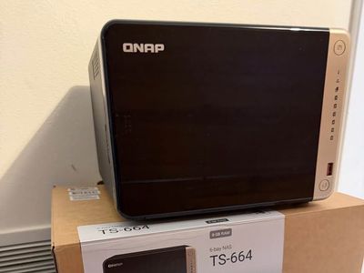6 bay QNAP TS-664 (no hard drives)
