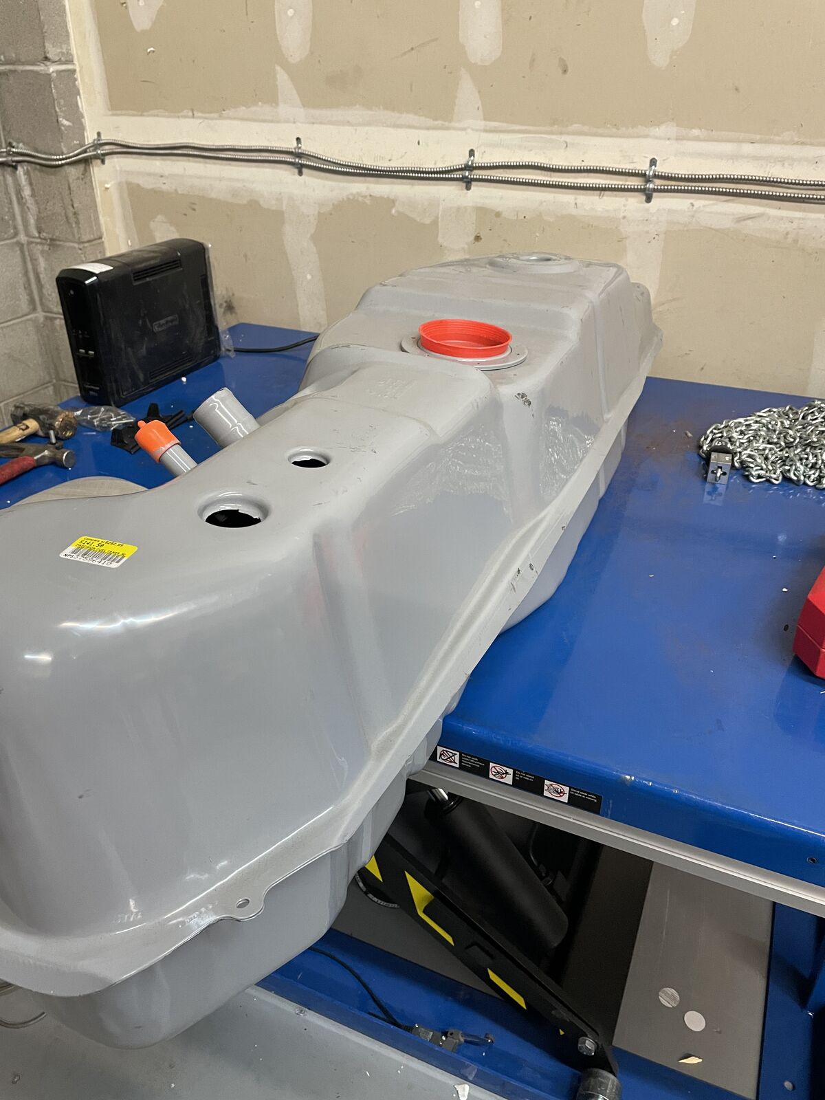 97-98 Ford F Series 30 Gallon Gas Fuel Tank