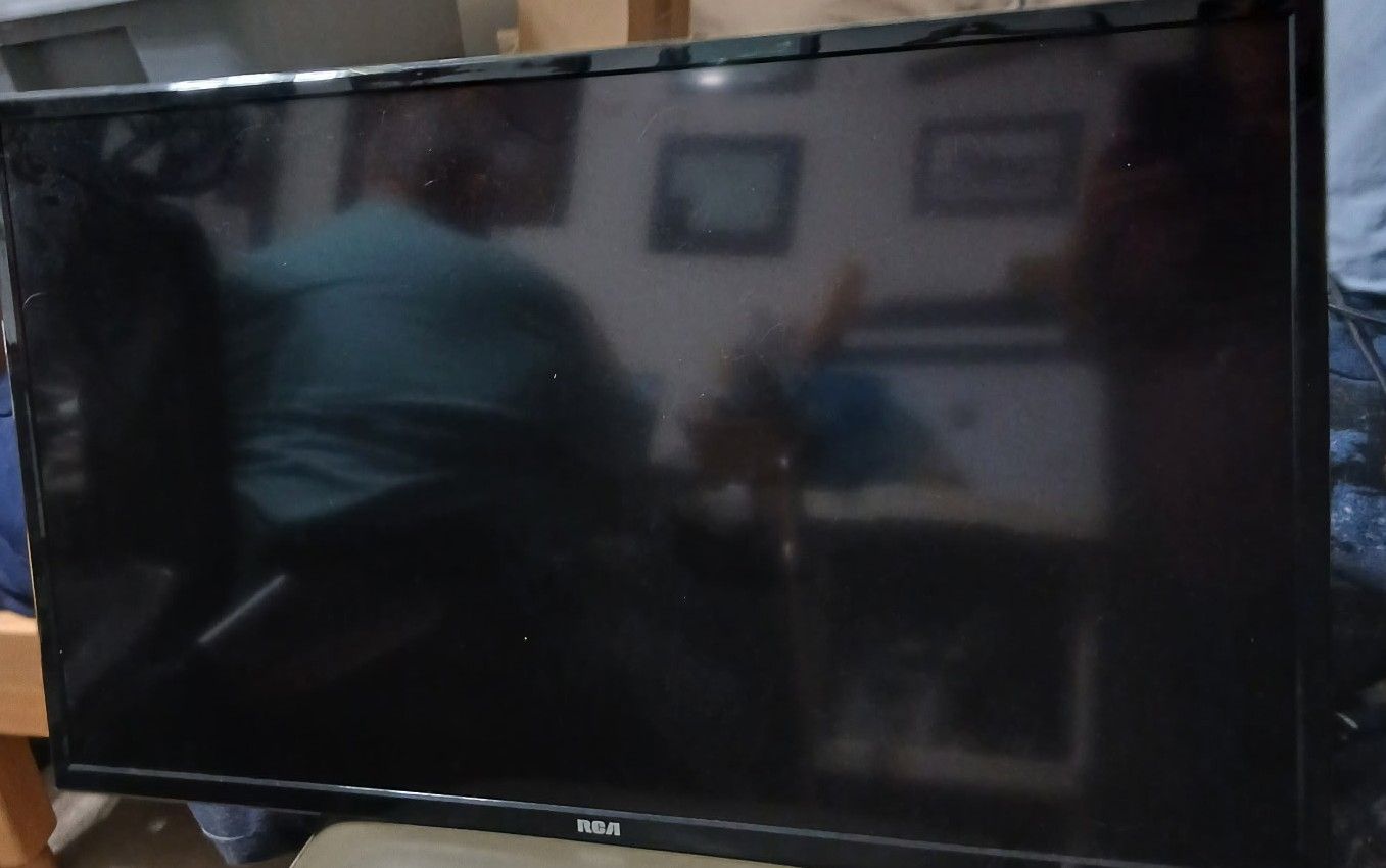 RCA 40 Inch Flat Screen