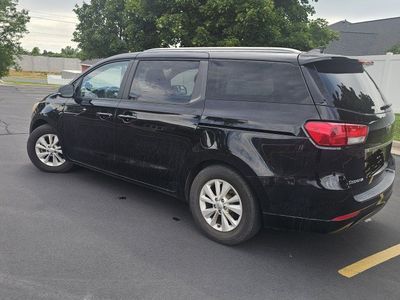 2015 Kia Sedona LX