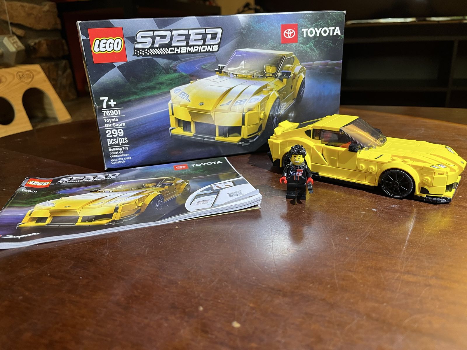 LEGO Speed Champions 76901 Toyota GR Supra Complete w/ Box & Instructions