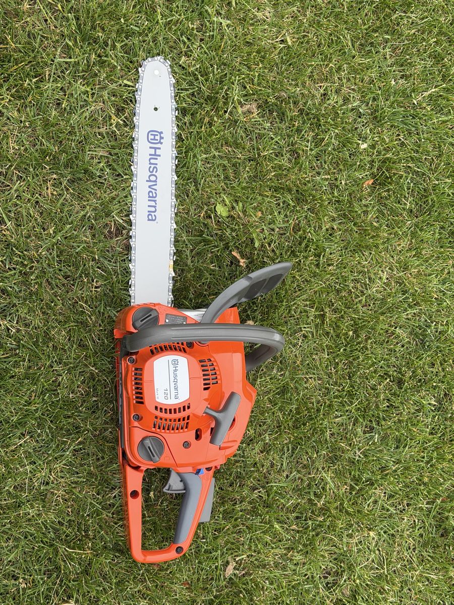16 inch Husqavarna Chain saw For Rent