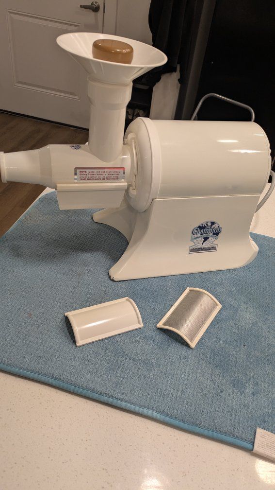 Champion Juicer