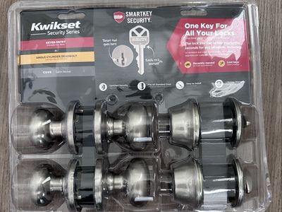 Kwikset Security Series Cove Single Cylinder Deadbolt & Entry Knobs - Satin Nickel, SmartKey