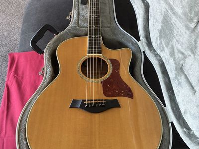 Taylor 616 ce Flamed Maple Acoustic-Electric Guitar with Hard Case